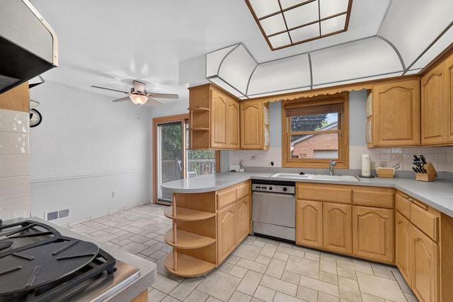 2522 Buchanan ROAD, Kenosha, WI 53143
