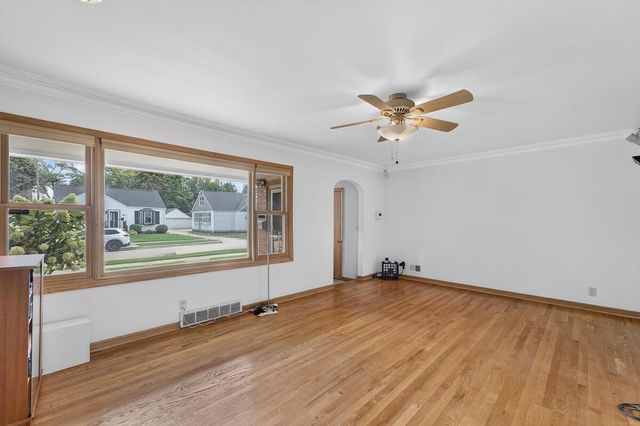 2522 Buchanan ROAD, Kenosha, WI 53143