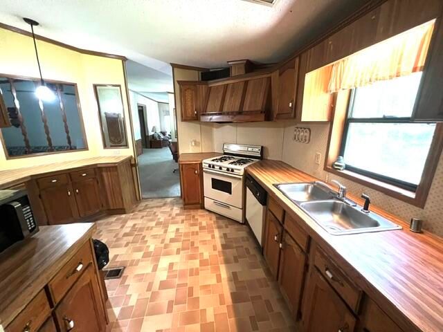 6980 Spaulding Road, Ravenna, MI 49451