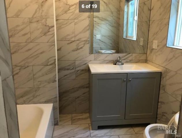 230 Carolina Street, Vallejo, CA 94590