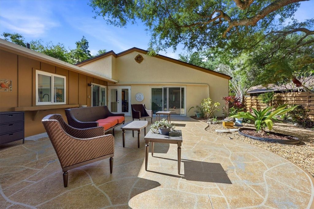 Image 44 of property listing at 2510 NIGHTINGALE LANE 54, Bradenton, FL 34209