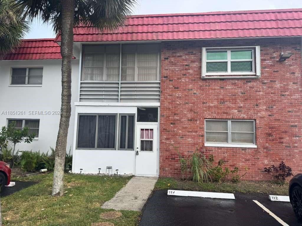 2251 NW 48th Terrace 114, Lauderhill, FL 33313
