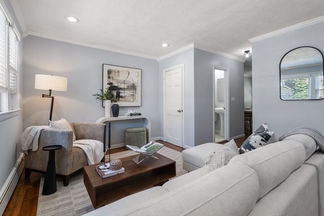 136A Belgrade Ave, Boston, MA 02131