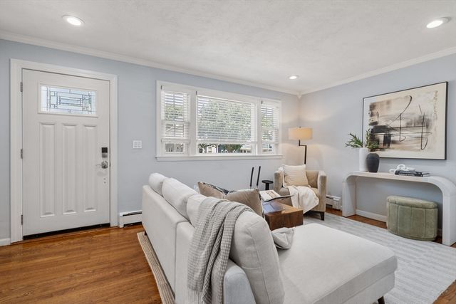 136A Belgrade Ave, Boston, MA 02131