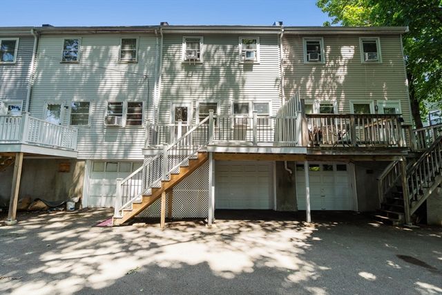 136A Belgrade Ave, Boston, MA 02131