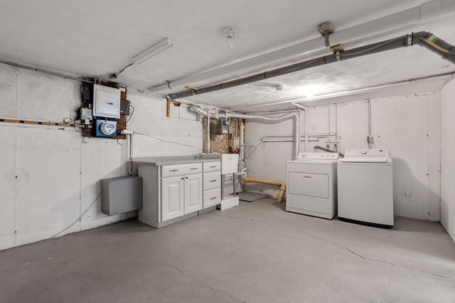136A Belgrade Ave, Boston, MA 02131