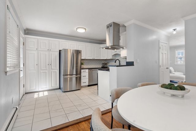 136A Belgrade Ave, Boston, MA 02131