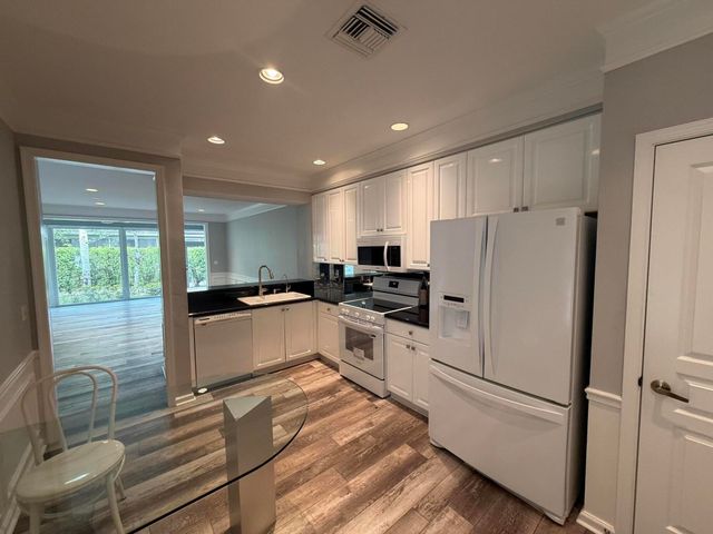 21543 St Andrews Grand Circle 41, Boca Raton, FL 33486