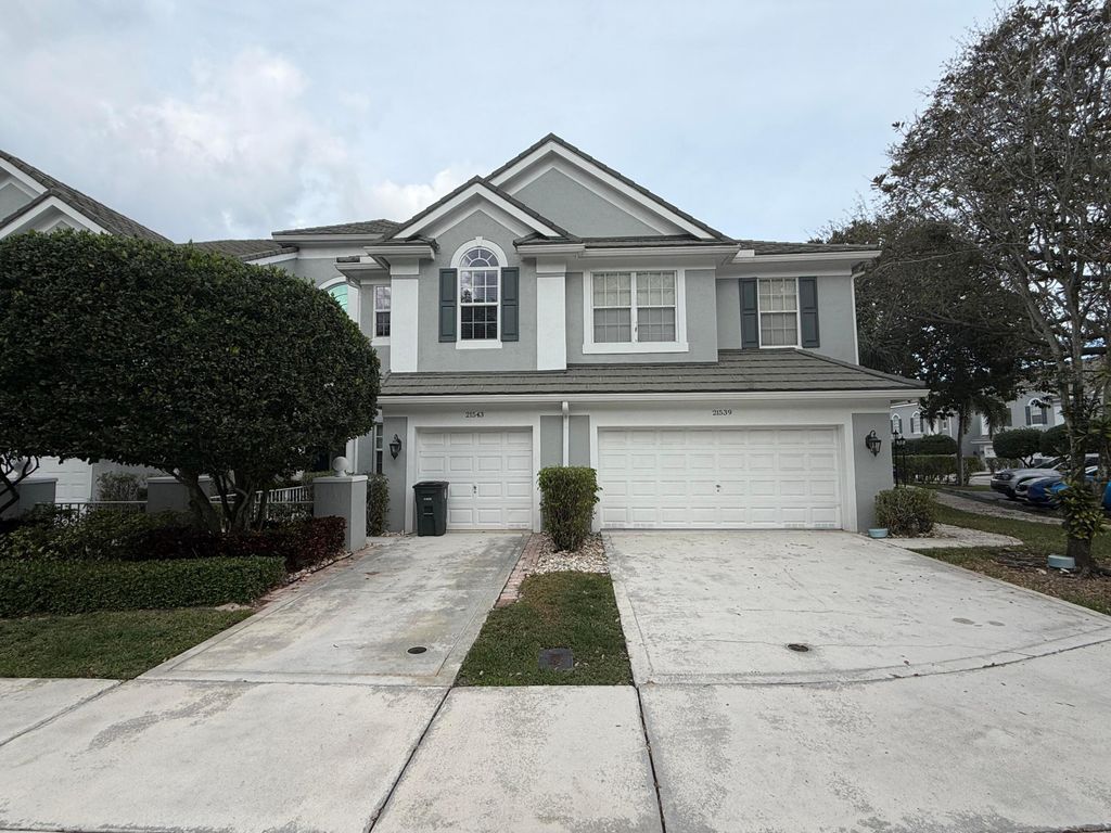 21543 St Andrews Grand Circle 41, Boca Raton, FL 33486