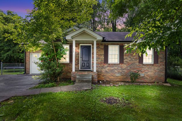 423 Donna Dr, Clarksville, TN 37042