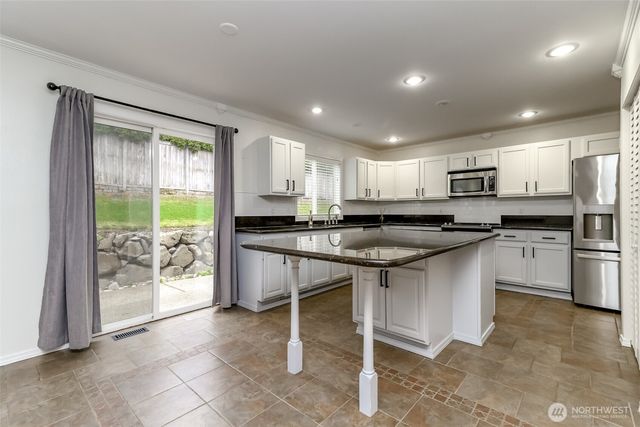 12516 204th Avenue Ct E, Bonney Lake, WA 98391