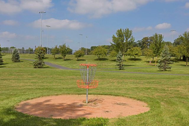 9250 Breckenridge Lane, Eden Prairie, MN 55347