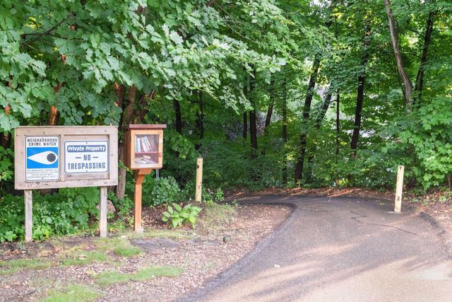 9250 Breckenridge Lane, Eden Prairie, MN 55347