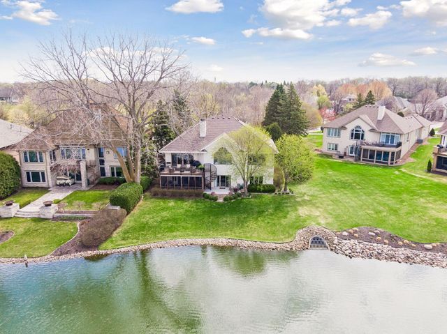 9250 Breckenridge Lane, Eden Prairie, MN 55347