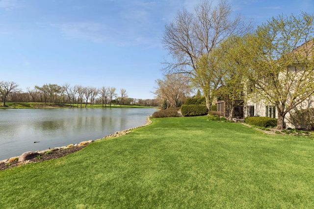 9250 Breckenridge Lane, Eden Prairie, MN 55347