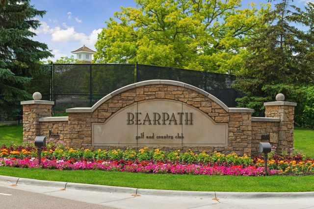 9250 Breckenridge Lane, Eden Prairie, MN 55347