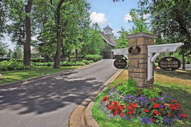 9250 Breckenridge Lane, Eden Prairie, MN 55347