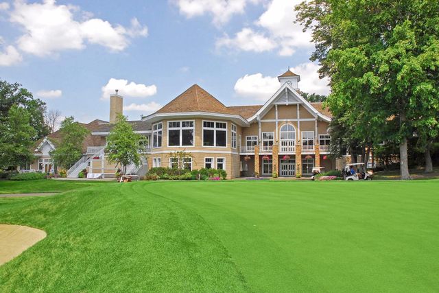 9250 Breckenridge Lane, Eden Prairie, MN 55347