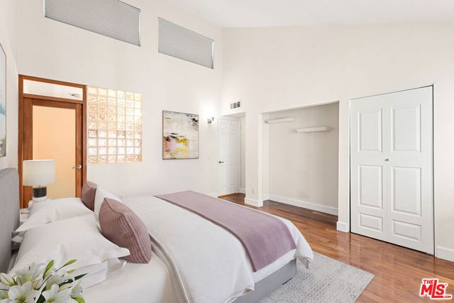 938 18th Street 5, Santa Monica, CA 90403