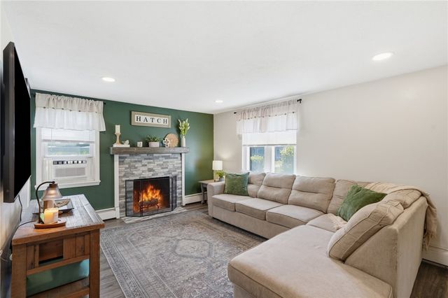 169 Cady Avenue, Warwick, RI 02889