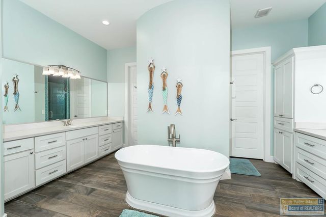 134 Oleander Dr., Laguna Vista, TX 78578