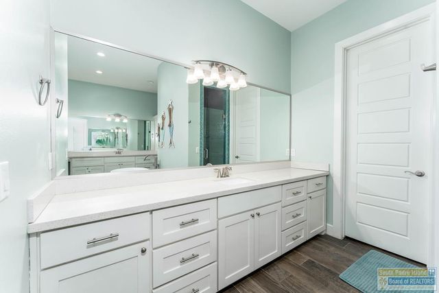 134 Oleander Dr., Laguna Vista, TX 78578