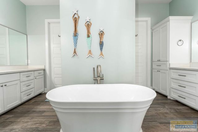 134 Oleander Dr., Laguna Vista, TX 78578