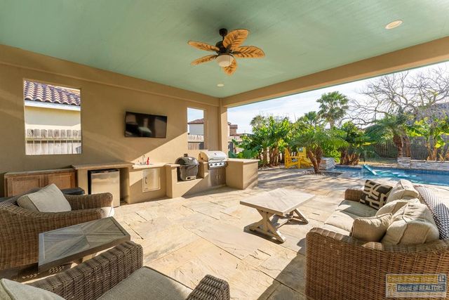 134 Oleander Dr., Laguna Vista, TX 78578