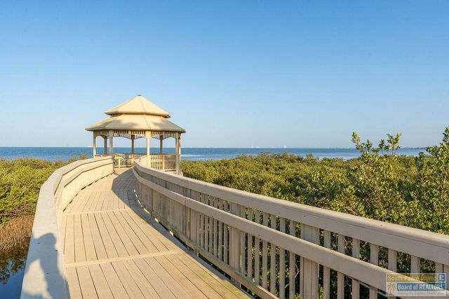 134 Oleander Dr., Laguna Vista, TX 78578