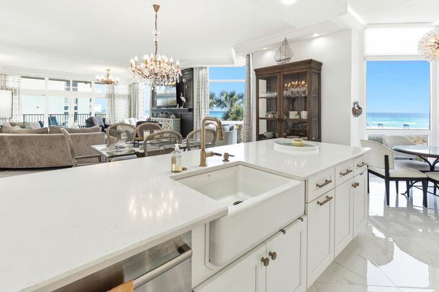 950 US-98 6021, Destin, FL 32541