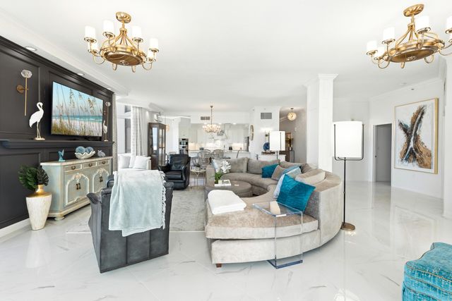 950 US-98 6021, Destin, FL 32541
