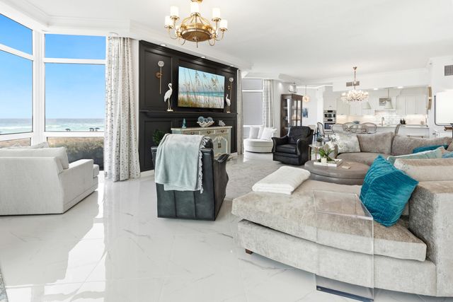 950 US-98 6021, Destin, FL 32541