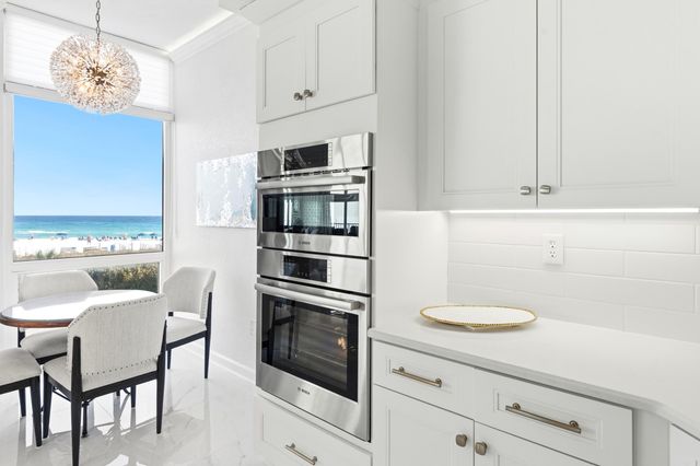 950 US-98 6021, Destin, FL 32541
