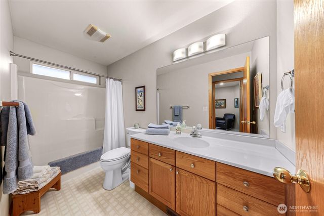 2934 Pacific Street, Bellingham, WA 98226