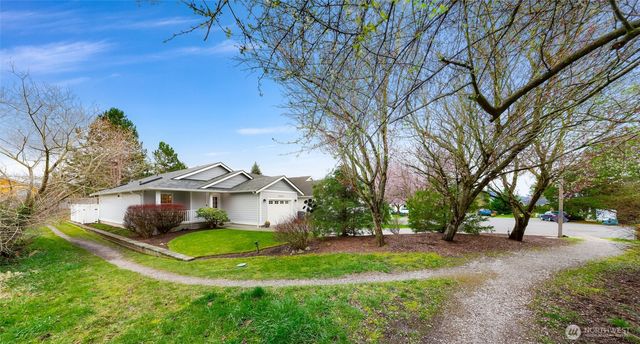 2934 Pacific Street, Bellingham, WA 98226