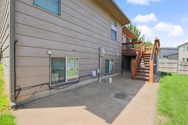 3518 N Valerie Cir, Wichita, KS 67205