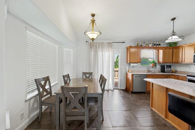 3518 N Valerie Cir, Wichita, KS 67205