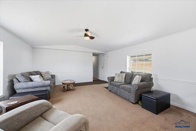 1138 CROW PEAK LN, Spearfish, SD 57783