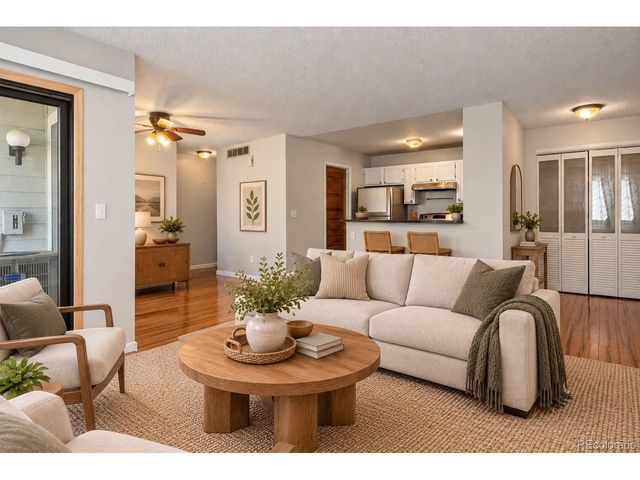 6715 S Field St 5-501, Littleton, CO 80128