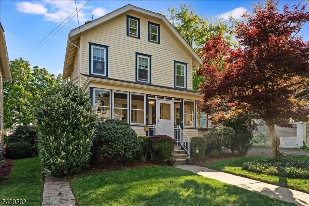 58 Maolis Ave, Bloomfield Twp., NJ 07003