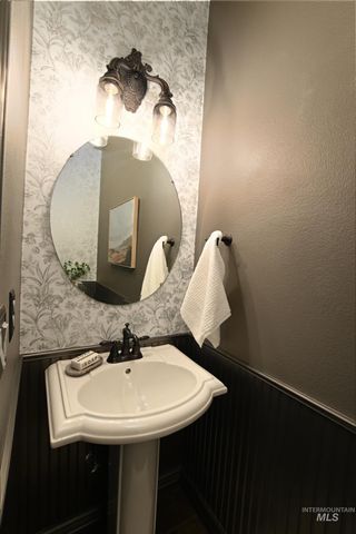 1109 S Arbor Island Way, Eagle, ID 83616