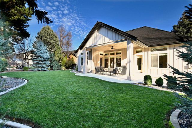 1109 S Arbor Island Way, Eagle, ID 83616