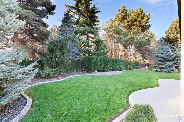 1109 S Arbor Island Way, Eagle, ID 83616