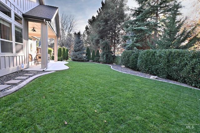 1109 S Arbor Island Way, Eagle, ID 83616