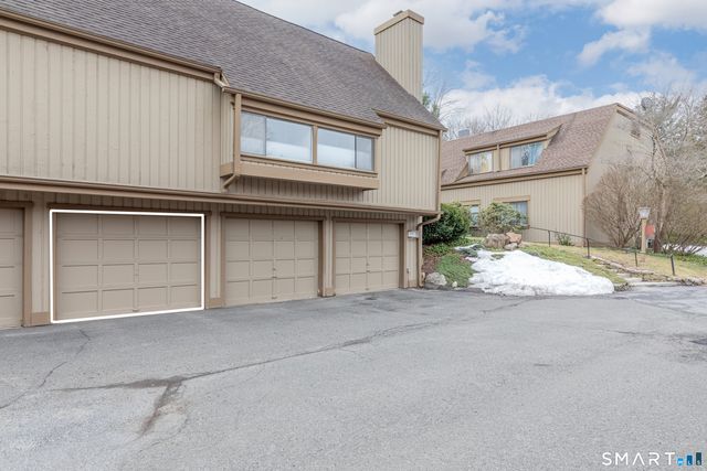 79 Heritage Village A, Southbury, CT 06488