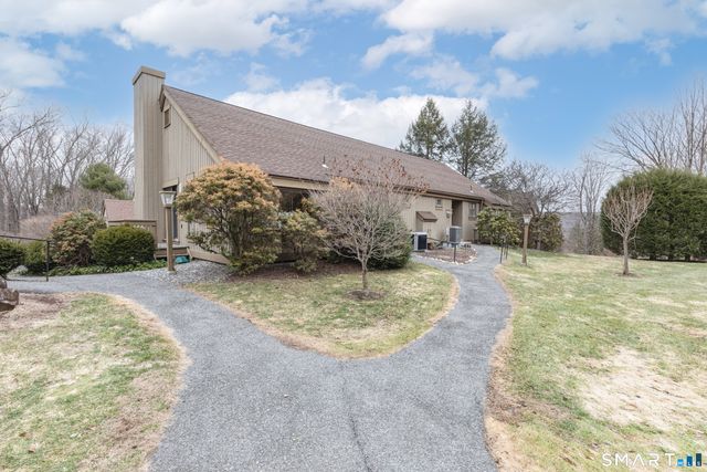 79 Heritage Village A, Southbury, CT 06488