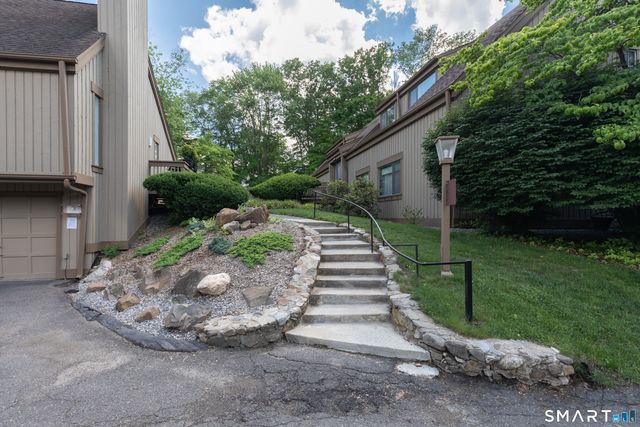 79 Heritage Village A, Southbury, CT 06488