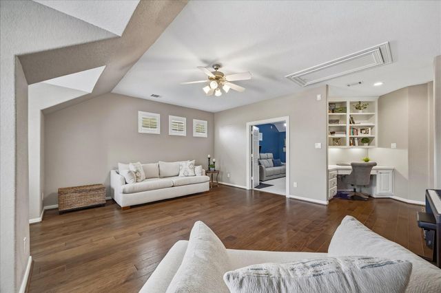 20803 Winston Lake Drive, Richmond, TX 77406