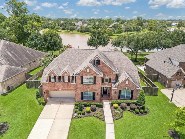 20803 Winston Lake Drive, Richmond, TX 77406