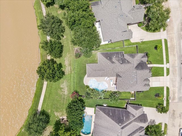 20803 Winston Lake Drive, Richmond, TX 77406